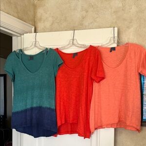 Anthropologie Left Of Center Tee Bundle XS/S